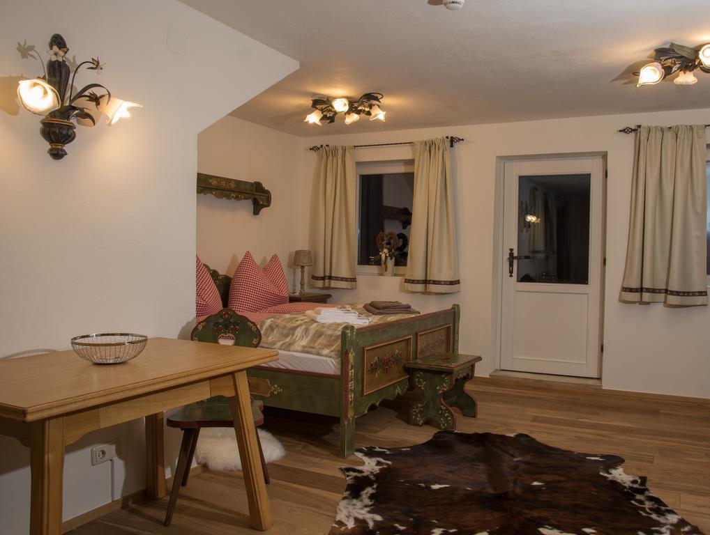 Alpenjuwel Aparthotel 4*